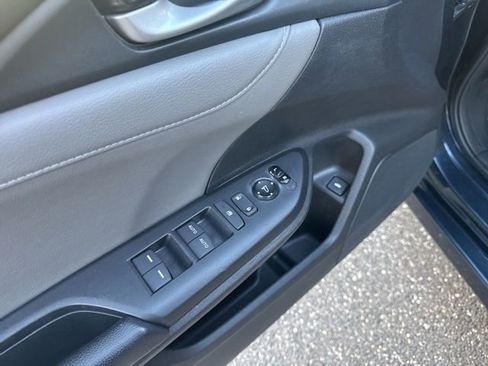 Used 2016 Honda Civic EX-L image 19