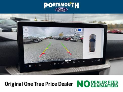 New 2025 Ford Explorer Active w/ Active Comfort Package image 15