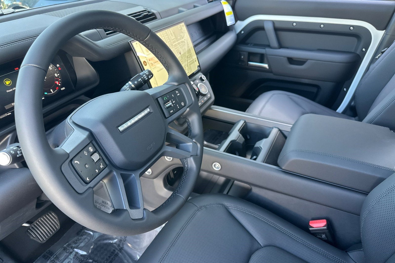 New 2026 Land Rover Defender 110 X-Dynamic SE AWD/4WD image 5
