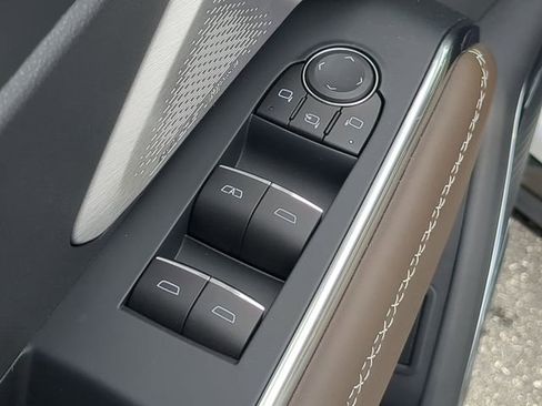 New 2026 GMC Acadia Denali Ultimate w/ LPO, All-Weather Package image 21