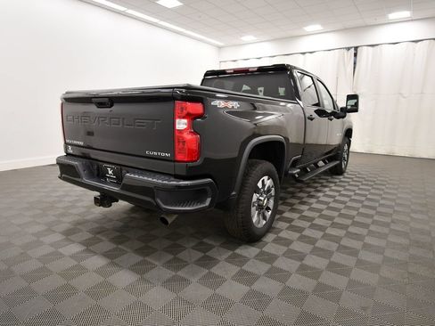 Used 2025 Chevrolet Silverado 2500 Custom w/ Snow Plow Prep/Camper Package AWD/4WD image 8