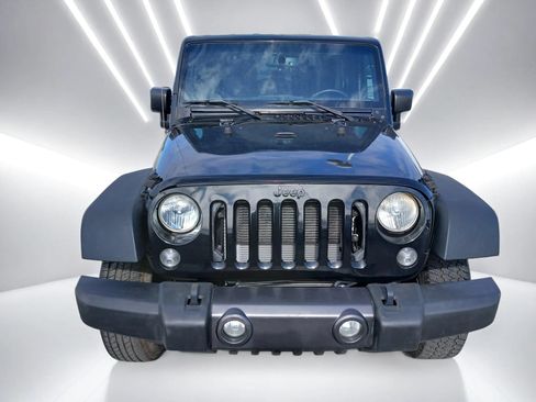 Used 2016 Jeep Wrangler Sport AWD/4WD image 3
