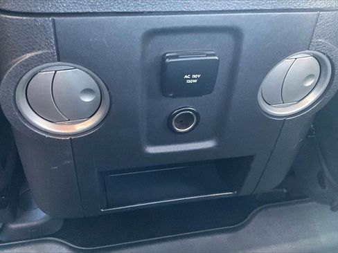 Used 2016 Ford F250 Platinum w/ FX4 Off-Road Package image 12