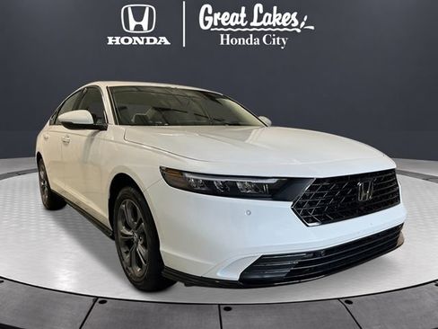 New 2026 Honda Accord EX-L image 9