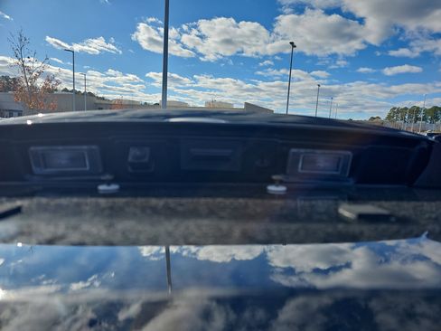 Used 2025 Nissan Versa SR w/ Trunk Package image 14