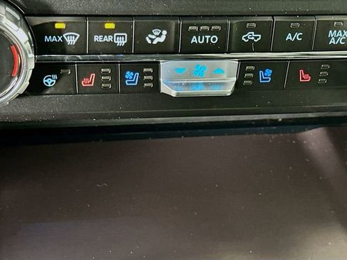 New 2026 Ford F450 Platinum w/ FX4 Off-Road Package image 21