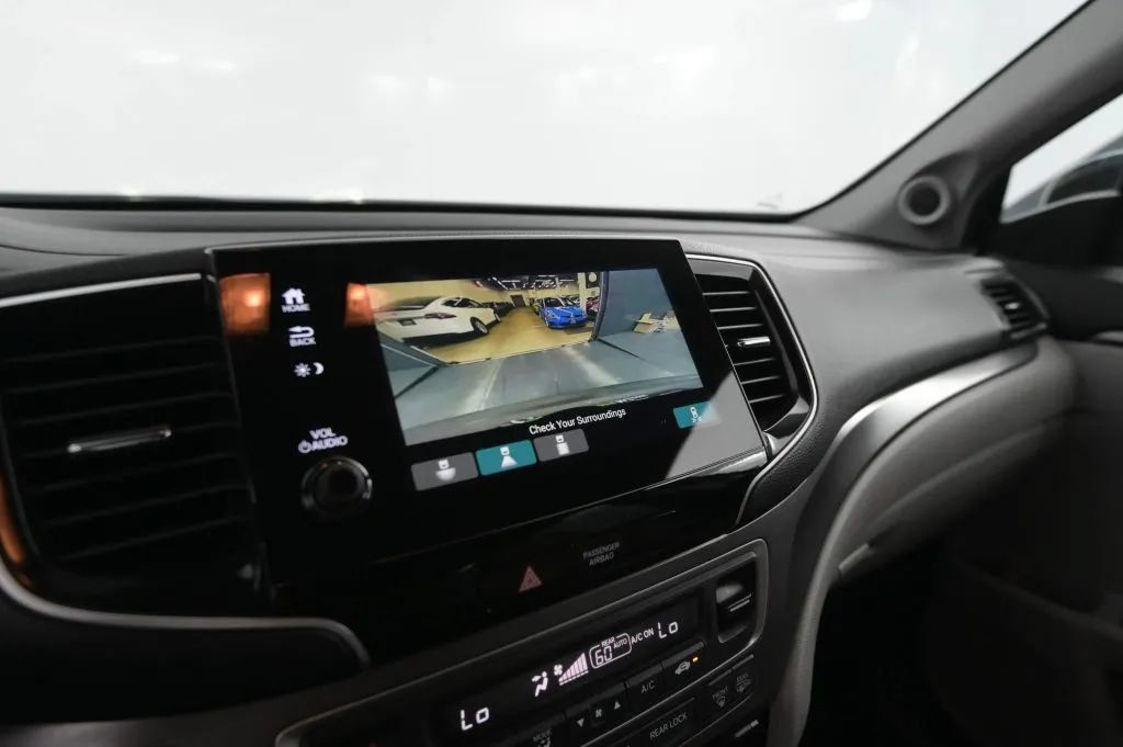 Used 2020 Honda Pilot EX image 27