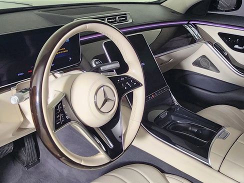 Used 2022 Mercedes-Benz S 580 4MATIC Sedan image 10