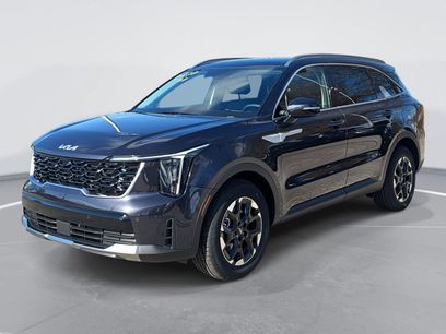 New 2026 Kia Sorento S w/ S Panoramic Sunroof Package