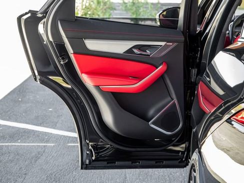 New 2026 Jaguar F-PACE R-Dynamic S image 19