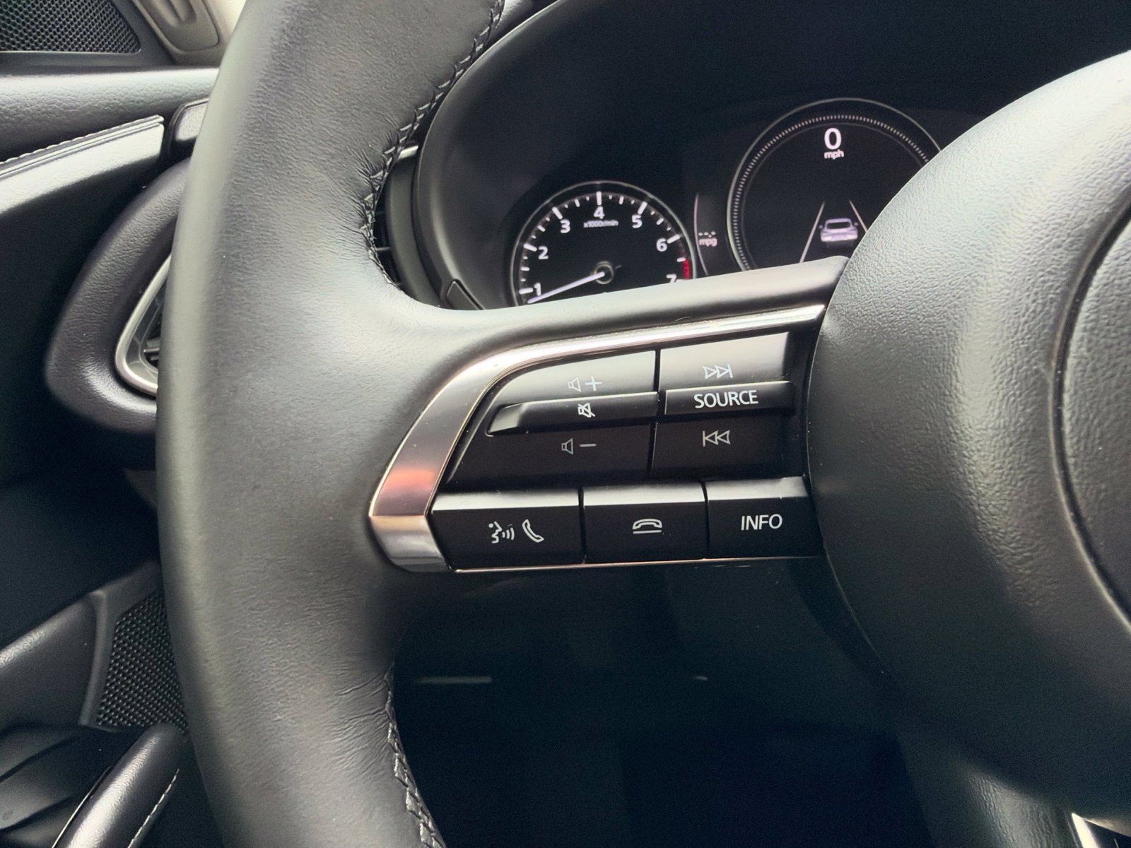 Certified 2025 MAZDA CX-30 AWD 2.5 S w/ Select Sport Pkg image 18