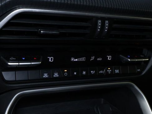 Used 2024 MAZDA CX-90 3.3 Turbo w/ Select Package image 33