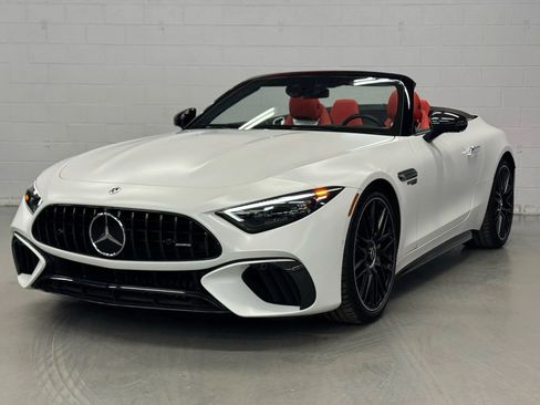 Used 2022 Mercedes-Benz SL 63 AMG 4MATIC image 2