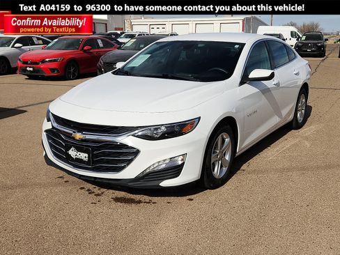 Used 2024 Chevrolet Malibu LT image 1