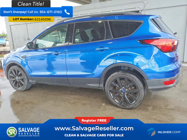 Used 2019 Ford Escape SE FWD image 3