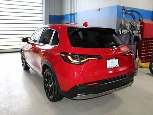 Certified 2024 Honda HR-V Sport image 36
