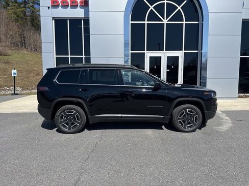 New 2026 Jeep Cherokee Limited image 7