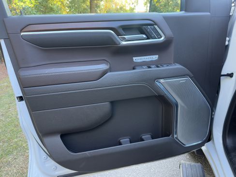 Used 2024 GMC Sierra 1500 Denali w/ Denali Reserve Package image 6