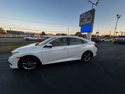 Used 2019 Honda Civic EX image 7