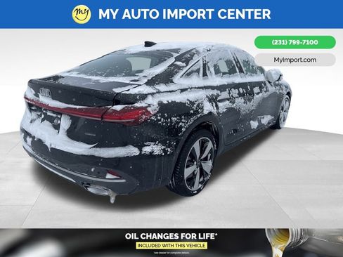 Used 2025 Audi A5 2.0T Premium Plus w/ Premium Plus image 5