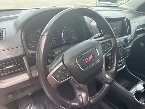 Used 2022 GMC Terrain AT4 w/ Infotainment Package II image 12
