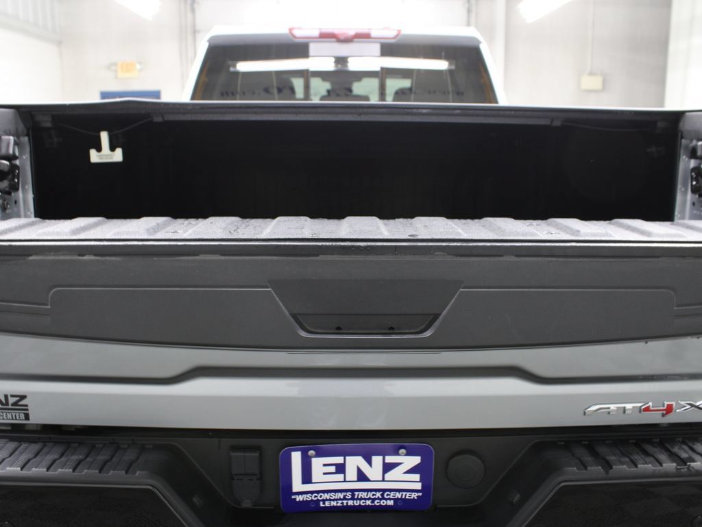 Used 2024 GMC Sierra 2500 AT4X AWD/4WD image 49