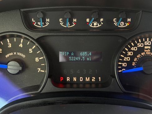 Used 2014 Ford F150 STX w/ Trailer Tow Package image 9