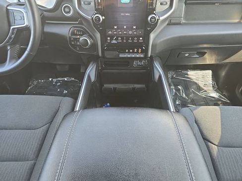 Used 2024 RAM 1500 Big Horn AWD/4WD image 3