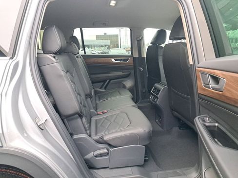 New 2026 Volkswagen Atlas SE AWD/4WD image 15