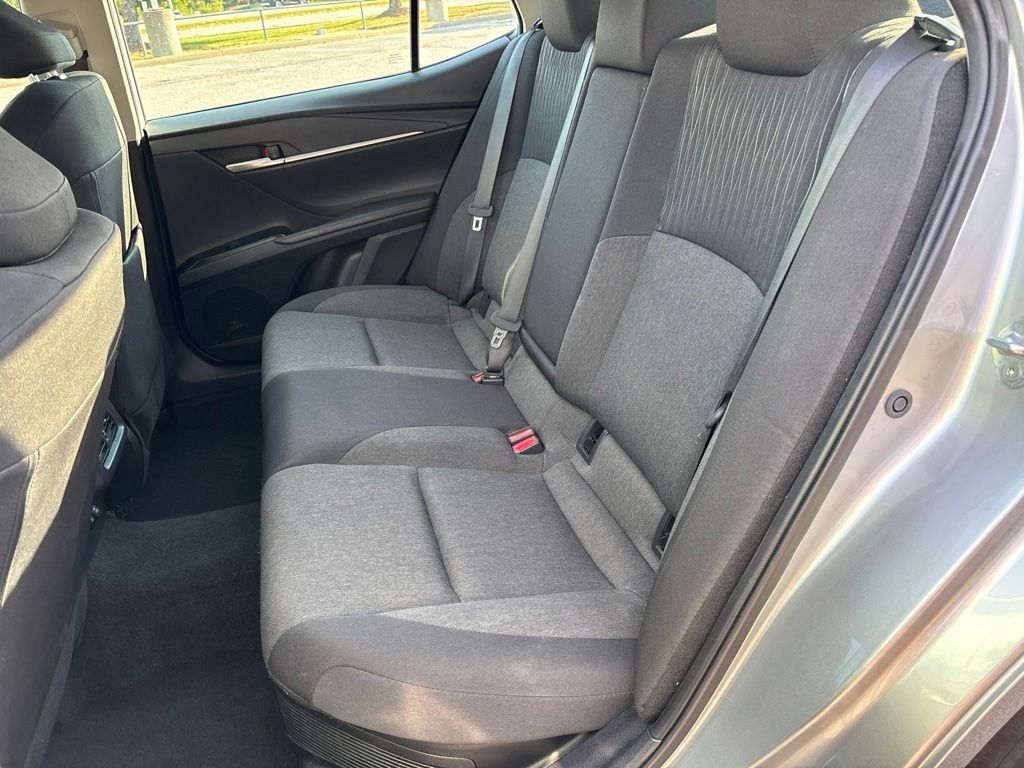 Used 2025 Toyota Camry LE FWD image 19
