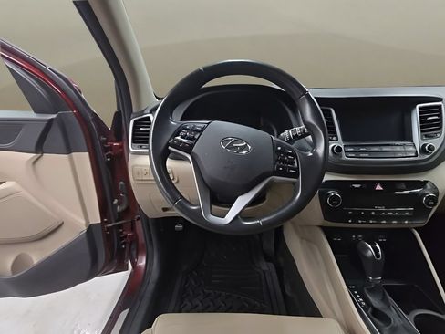 Used 2017 Hyundai Tucson Limited AWD/4WD image 29
