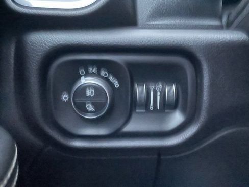 Used 2024 RAM 2500 Laramie image 23