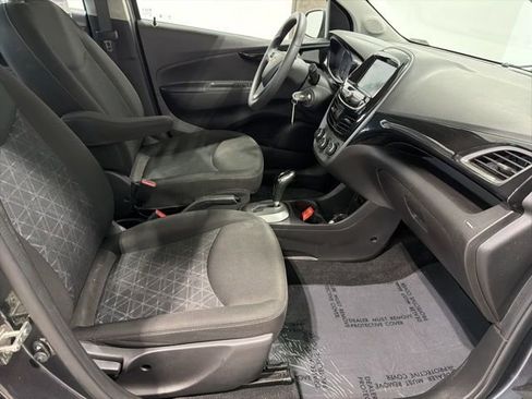Used 2021 Chevrolet Spark LT image 21