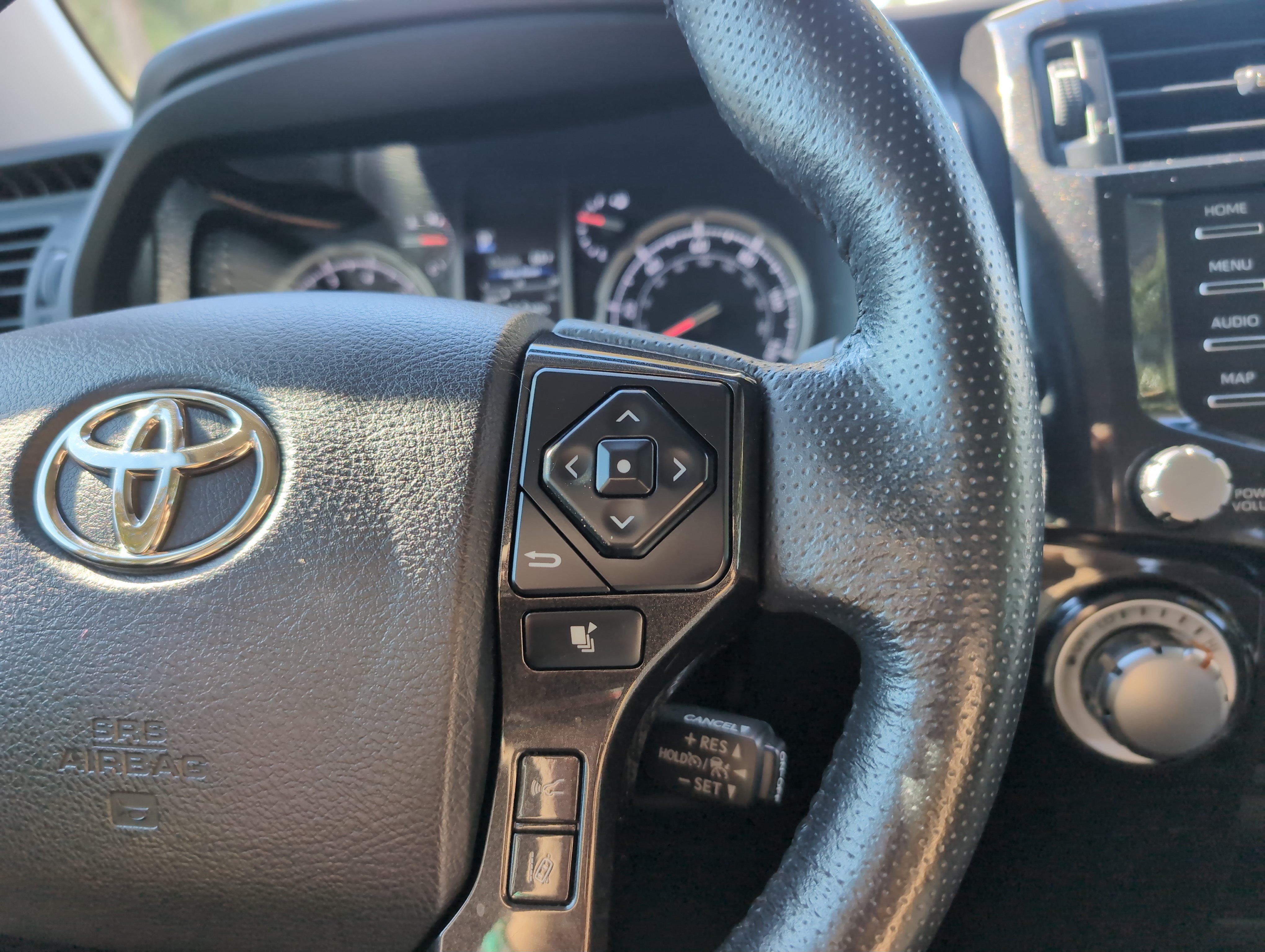 Certified 2023 Toyota 4Runner TRD Off-Road Premium w/ Moonroof Package AWD/4WD image 8