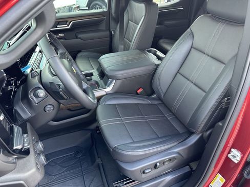 Certified 2025 Chevrolet Silverado 1500 High Country image 22