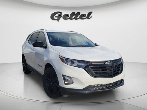 Used 2020 Chevrolet Equinox LT w/ Sport Edition FWD image 2