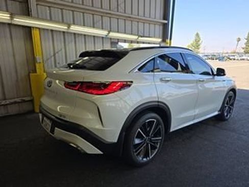 Used 2023 INFINITI QX55 Sensory w/ Lighting Package AWD/4WD image 10