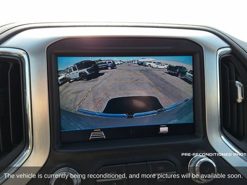 Used 2021 GMC Sierra 1500 Elevation RWD image 17