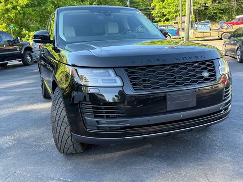 Used 2018 Land Rover Range Rover Supercharged AWD/4WD image 17