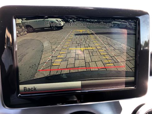 Used 2014 Mercedes-Benz CLA 250 4MATIC image 20