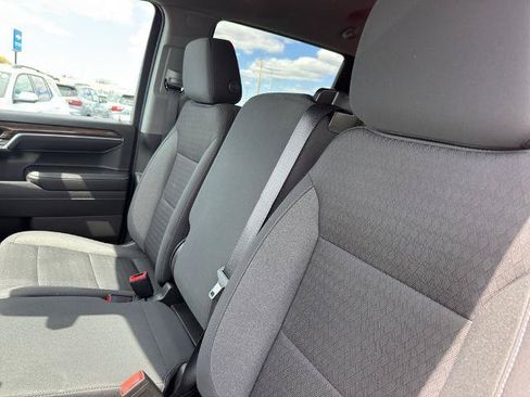 Used 2022 Chevrolet Silverado 1500 LT AWD/4WD image 28