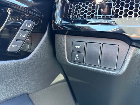 Used 2023 Honda CR-V Sport Touring image 21