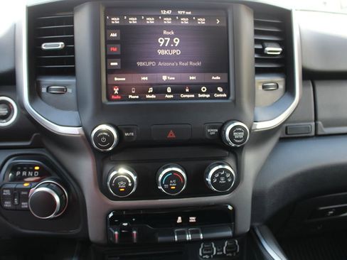 Used 2019 RAM 1500 Big Horn AWD/4WD image 33
