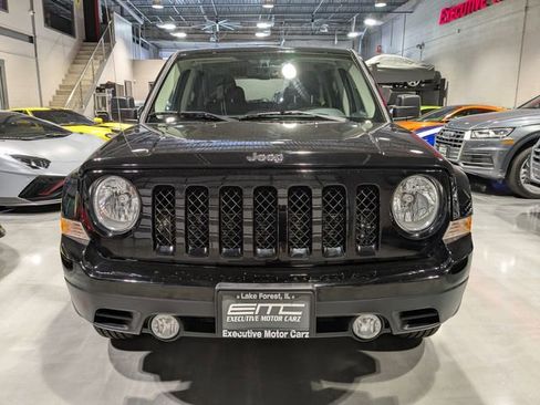 Used 2016 Jeep Patriot Sport image 2