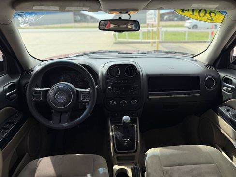 Used 2014 Jeep Patriot Sport w/ Power Value Group AWD/4WD image 12