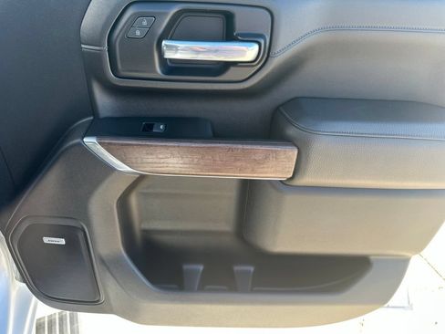Certified 2023 GMC Sierra 2500 Denali w/ Denali Ultimate Package AWD/4WD image 28