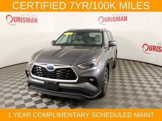 Used 2023 Toyota Highlander XLE AWD/4WD video 1