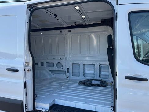 New 2026 Ford Transit 250 148 Medium Roof image 10