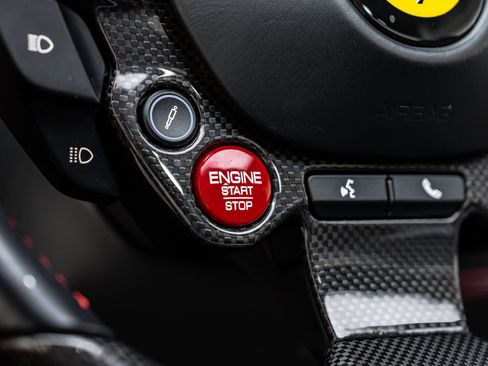 Used 2022 Ferrari F8 Tributo RWD image 52