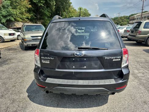 Used 2011 Subaru Forester 2.5X Premium w/ All-Weather Pkg AWD/4WD image 3